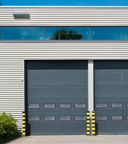 Professional Commercial Garage Door repair in Vancouver