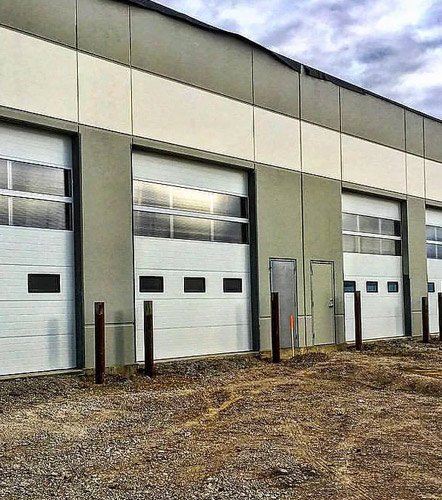 Professional Commercial Garage Door repair in Vancouver